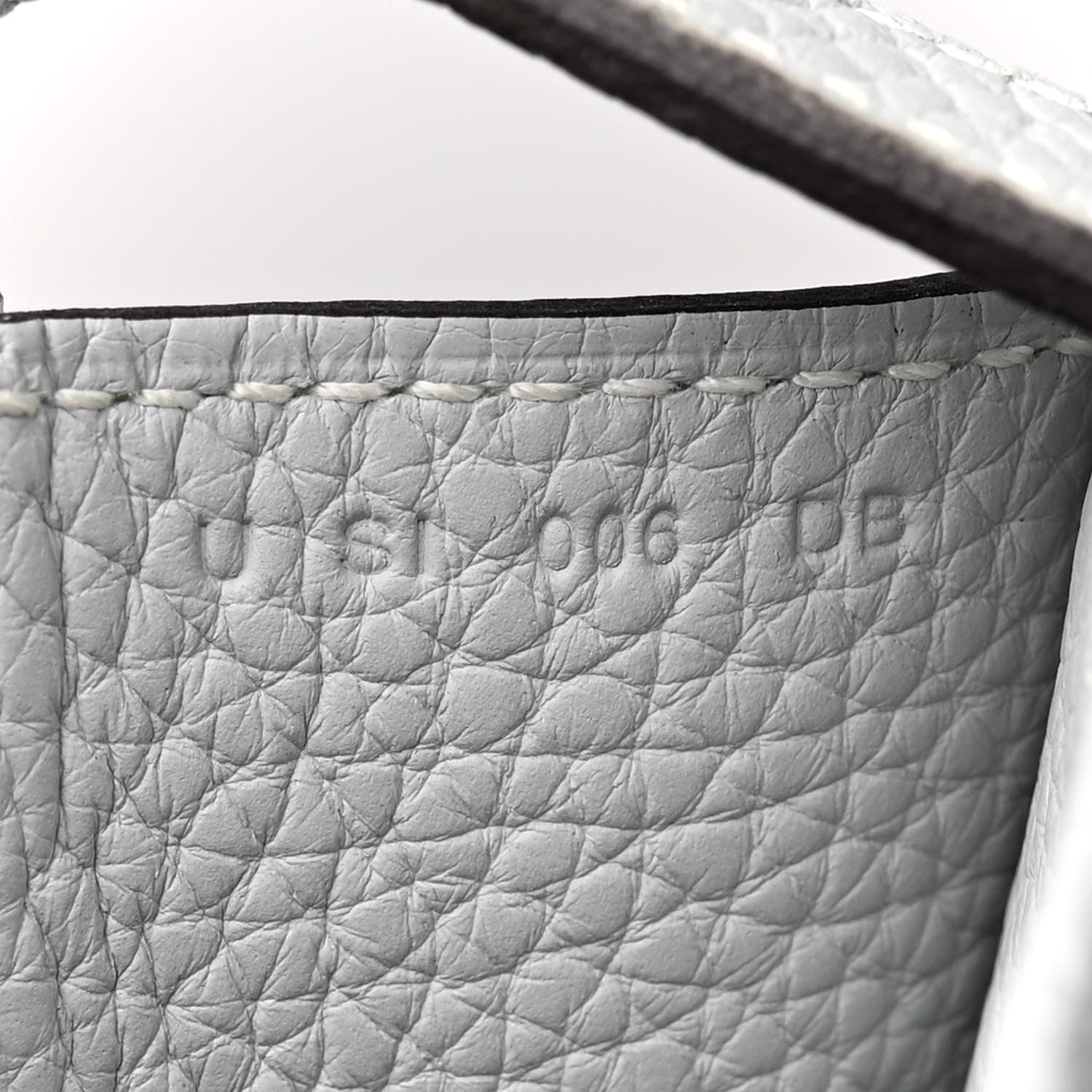 Hermes Taurillon Clemence Halzan 31 GM Gris Perle 7 of 12