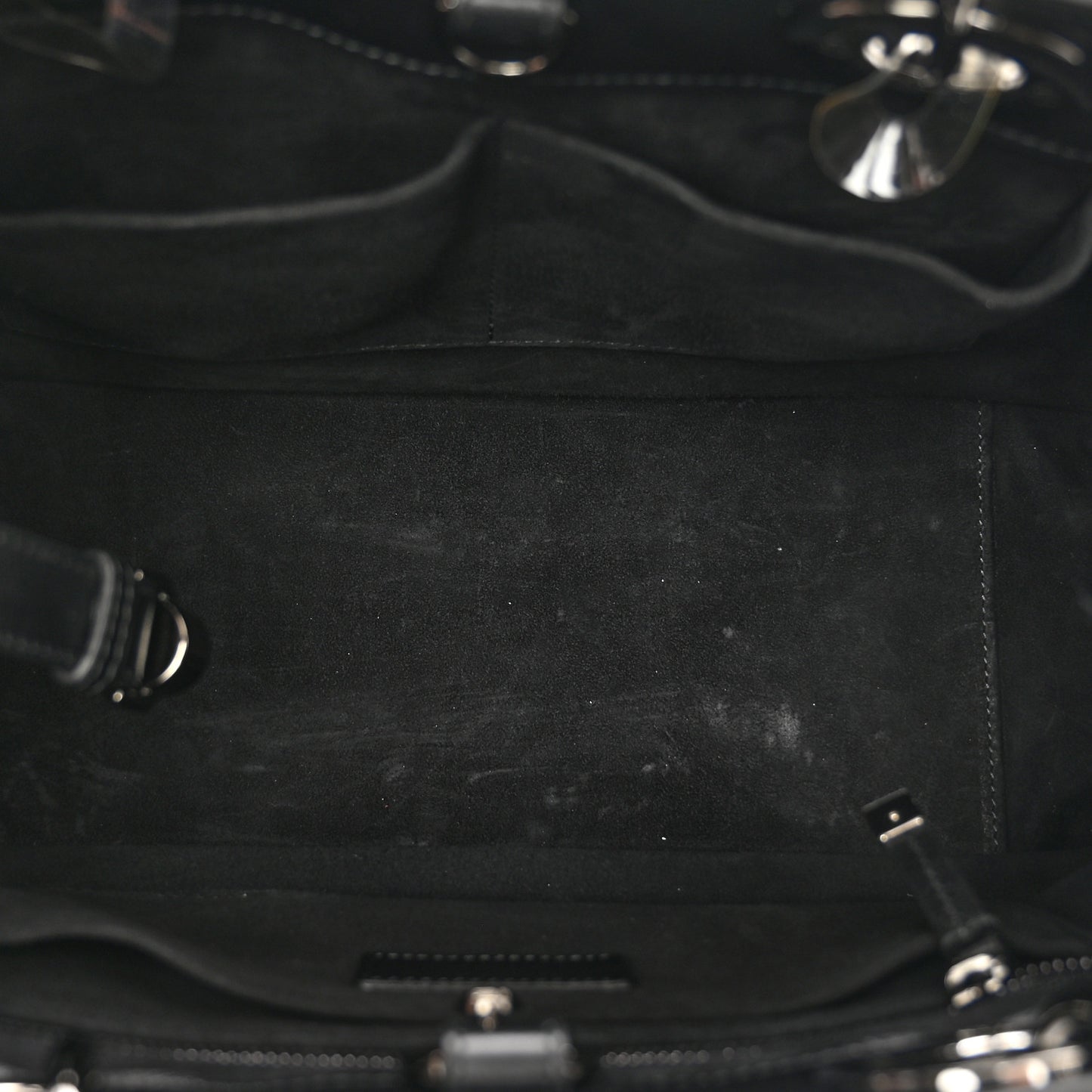 Calfskin Cannage Medium The Lady 95.22 Black