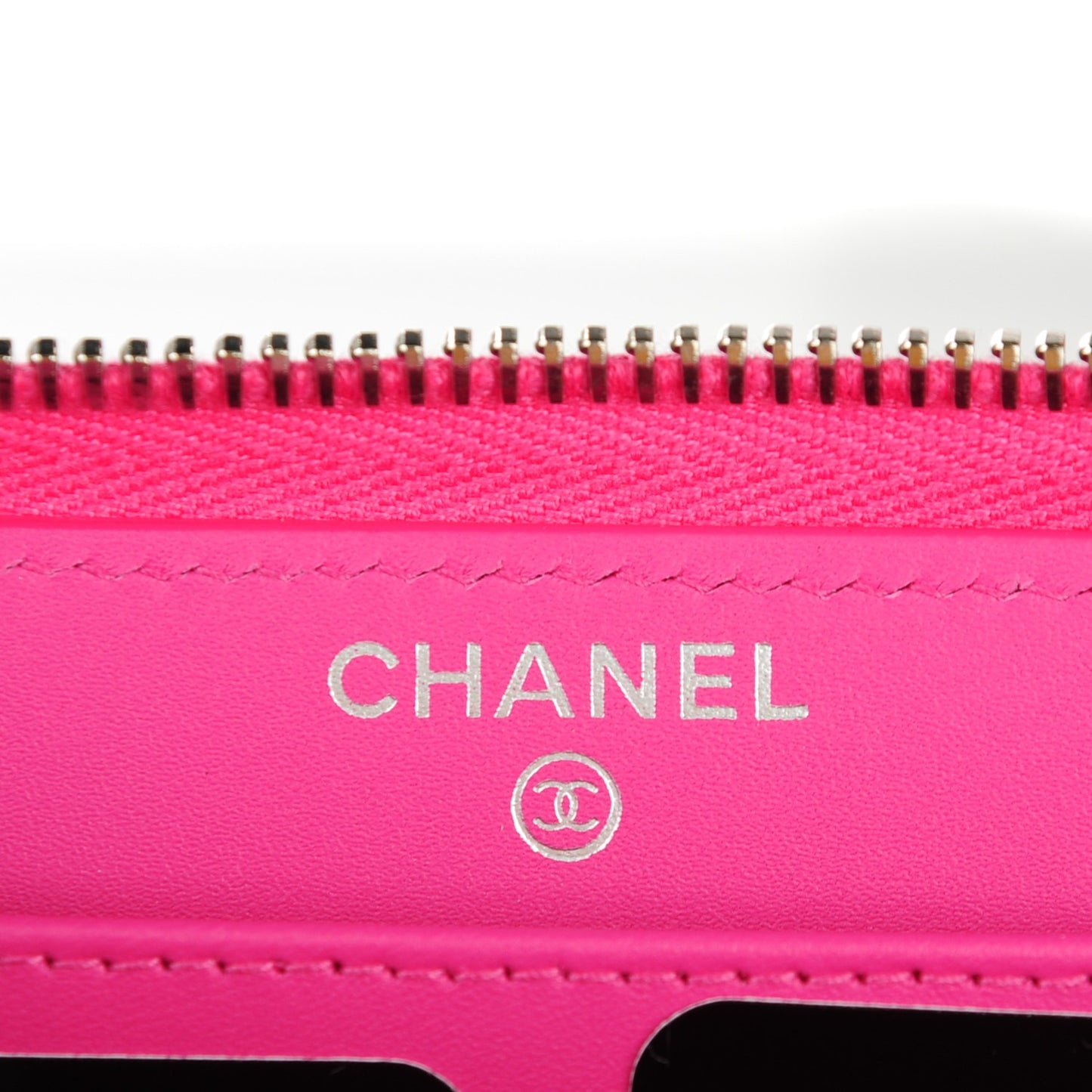 Caviar Quilted Large Gusset Zip Around Wallet Pink