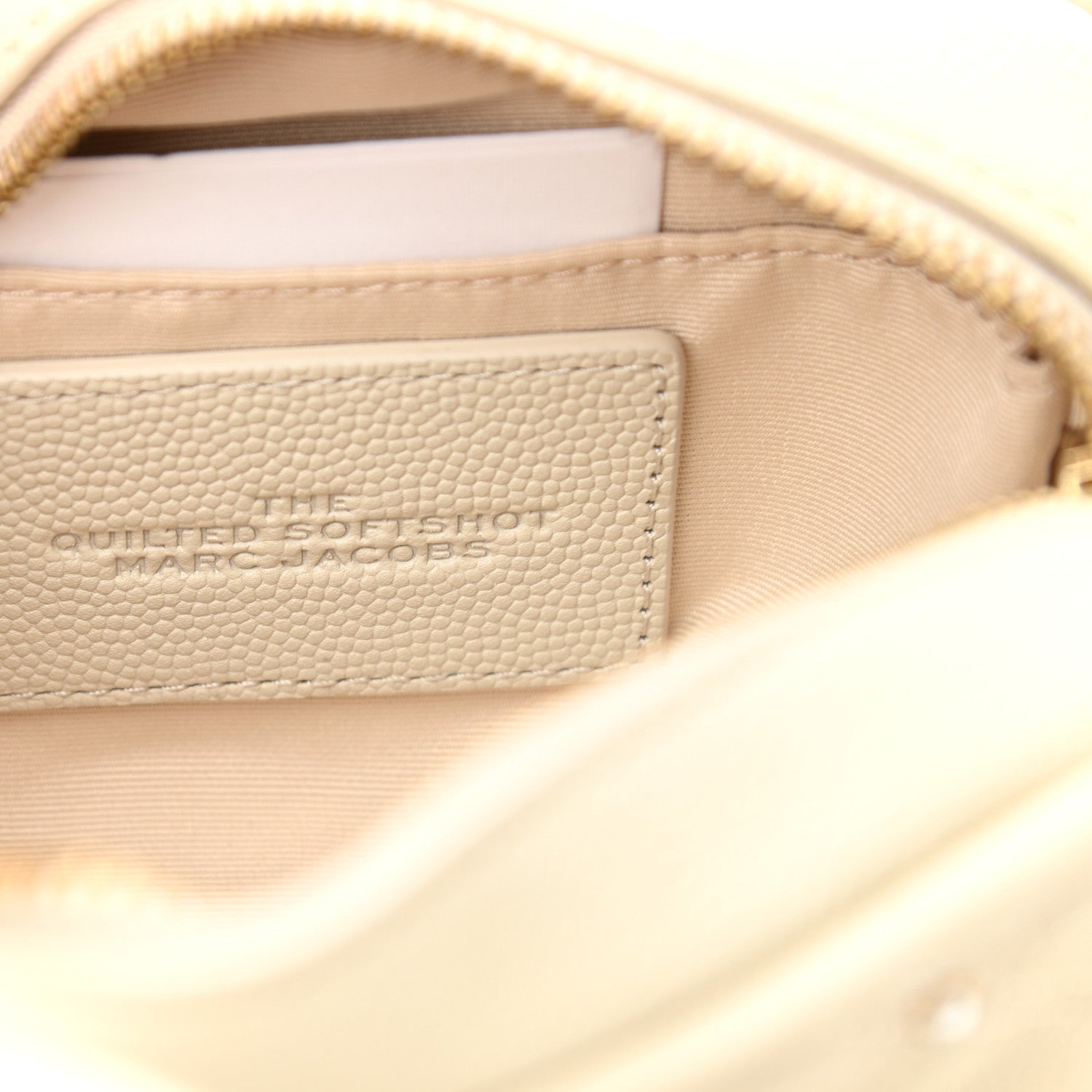 Marc Jacobs Calfskin Quilted Pearl The Softshot 17 Crossbody Oatmilk 6 of 8