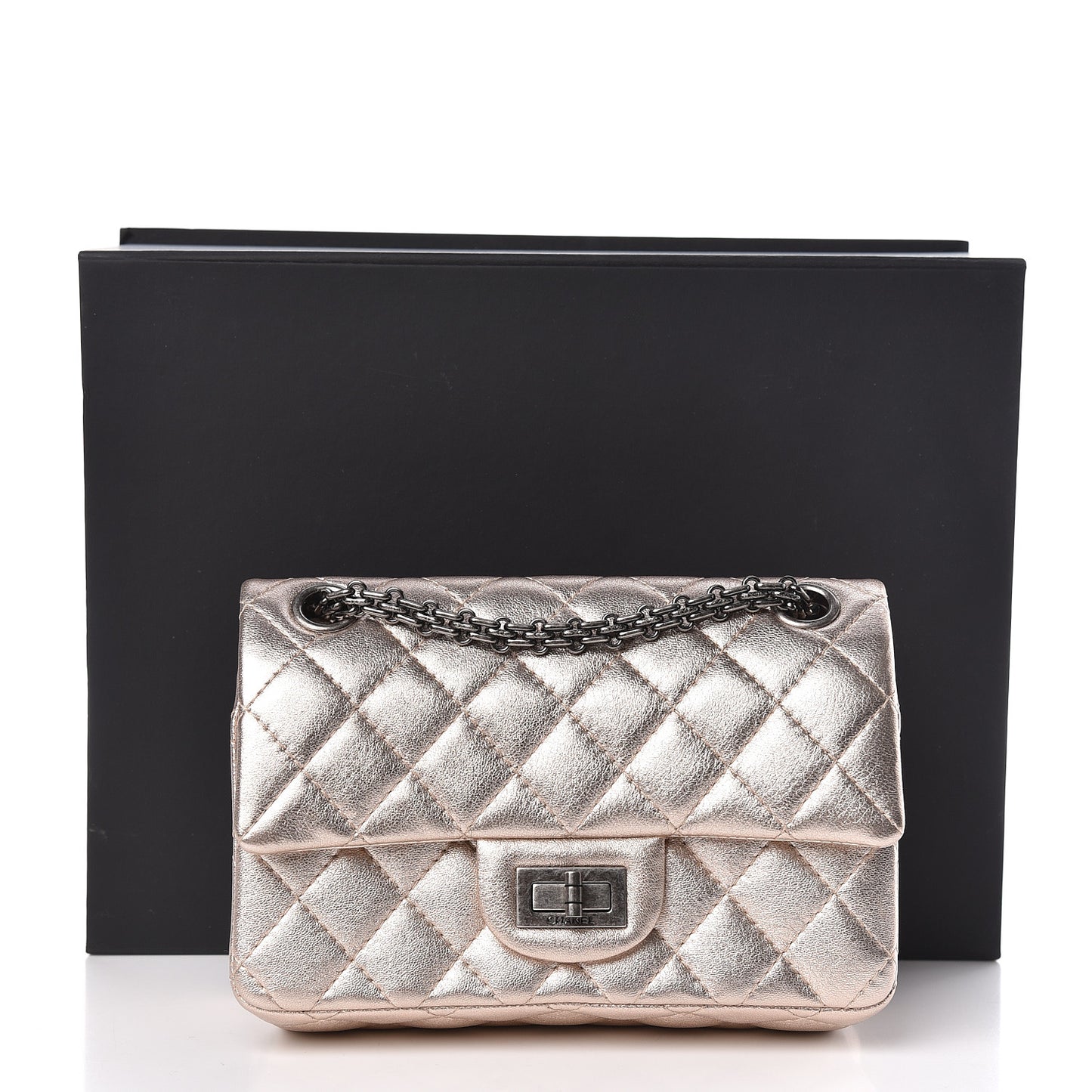 Metallic Calfskin Quilted 2.55 Reissue 224 Flap Light Pink