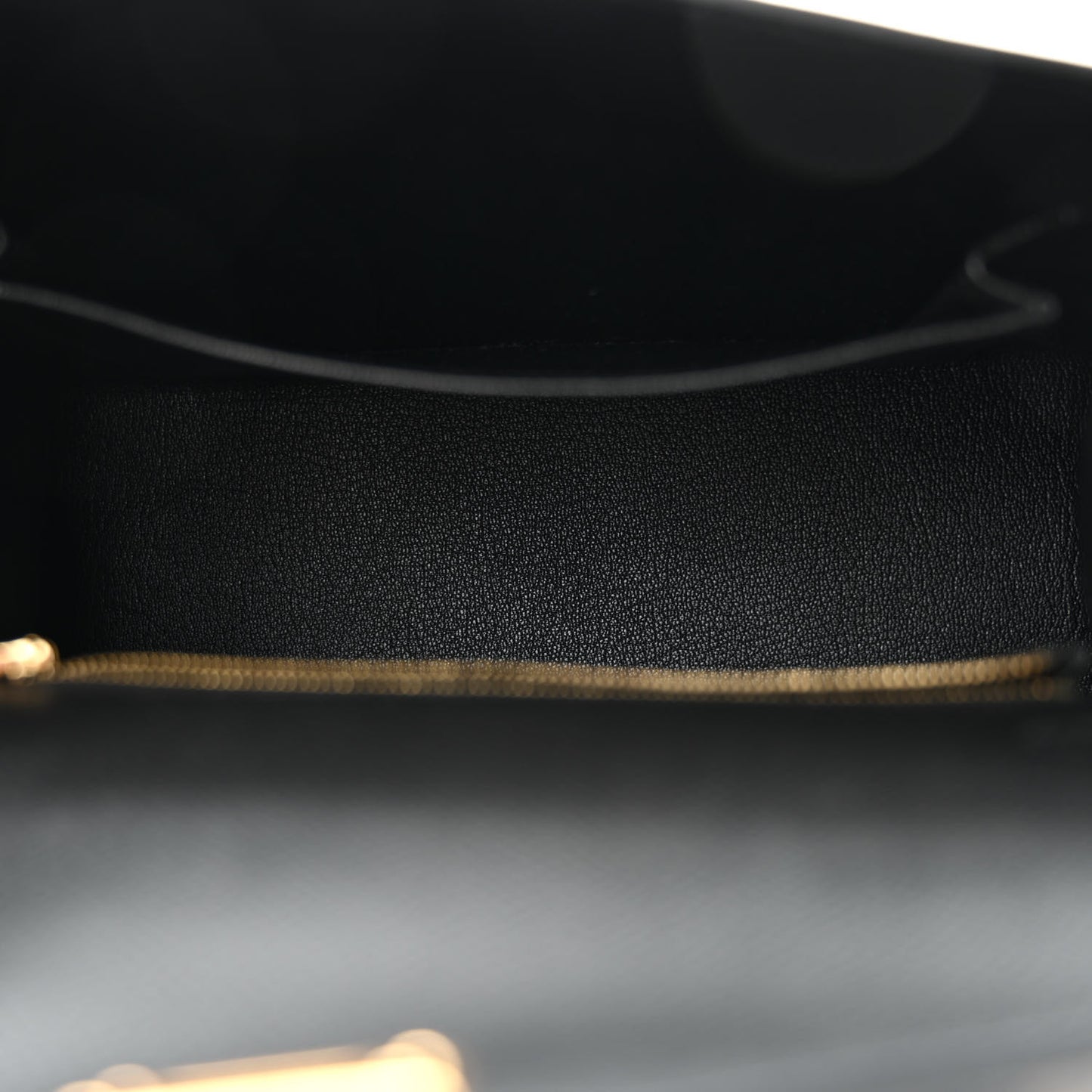 Epsom Kelly Sellier 25 Black