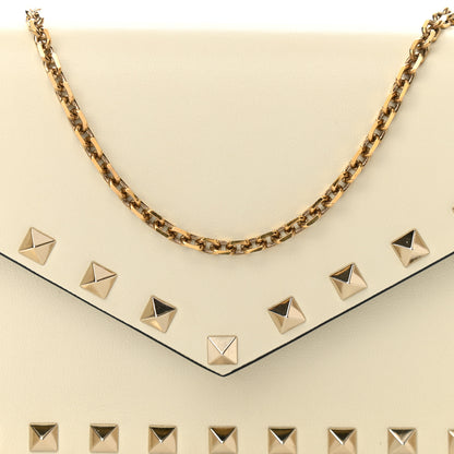 Valentino Garavani Vitello Rockstud Envelope Wallet on Chain Ivory 7 of 9