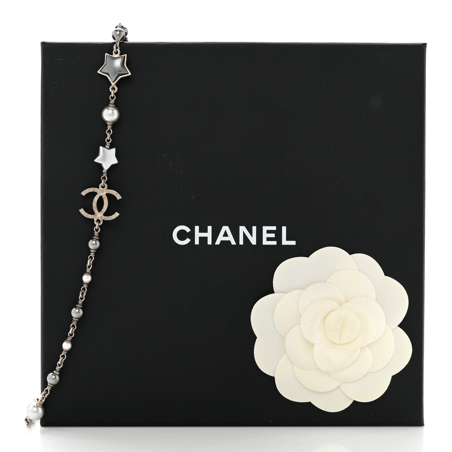 Metal Resin Pearl Star CC Necklace Silver