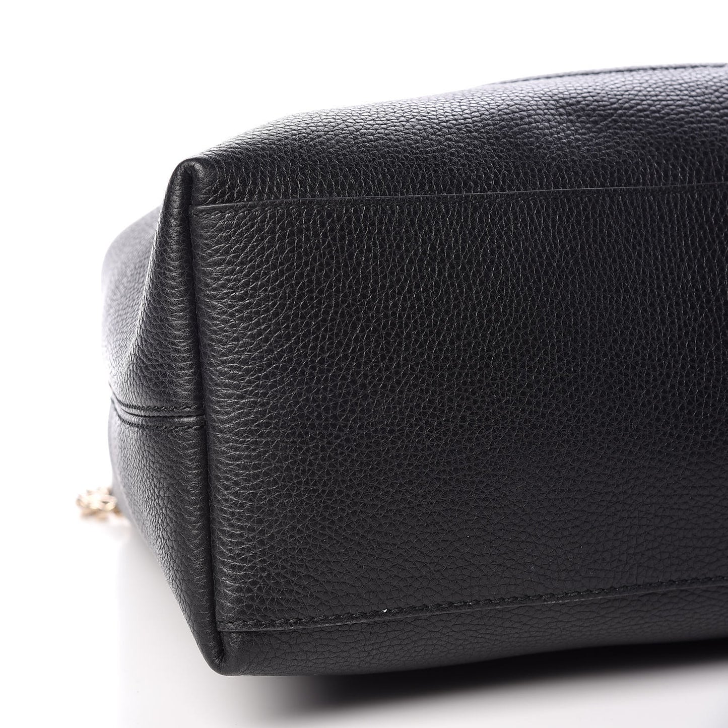 Pebbled Calfskin Medium Soho Chain Shoulder Bag Black