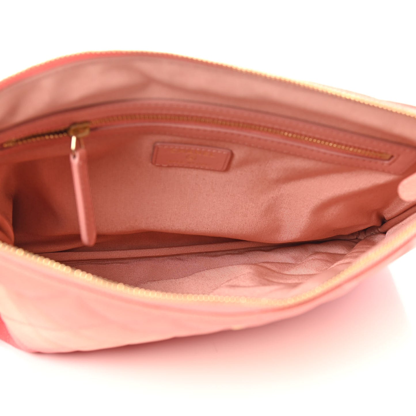 Caviar Quilted Ombre Medium Cosmetic Case Coral