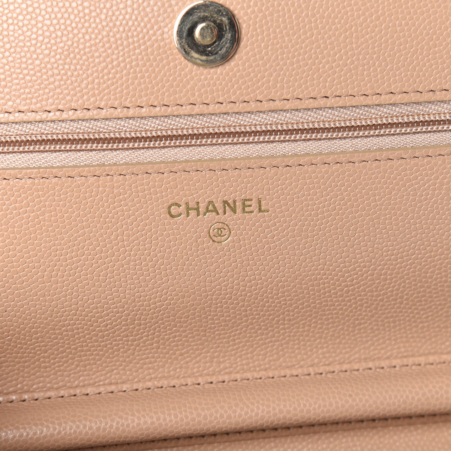 Caviar Quilted Wallet On Chain WOC Beige