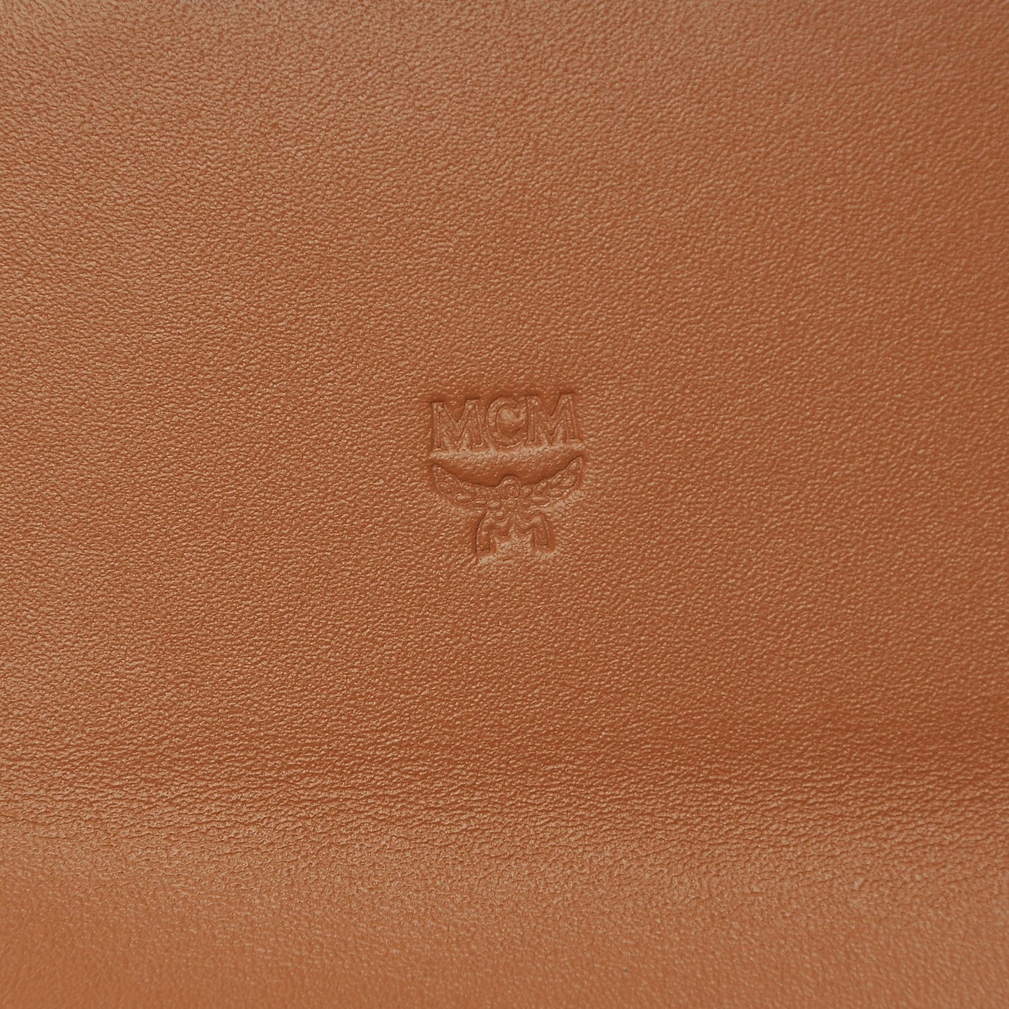 Visetos Large Patricia Chain Wallet Cognac