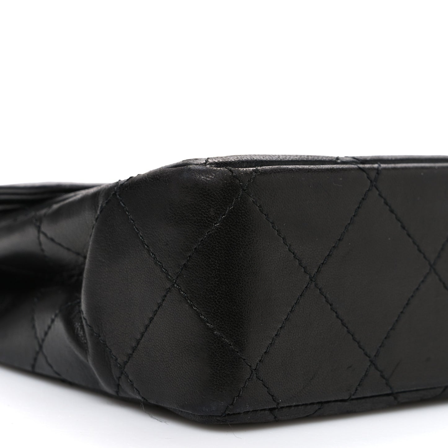 Lambskin Quilted Medium Single Flap Black