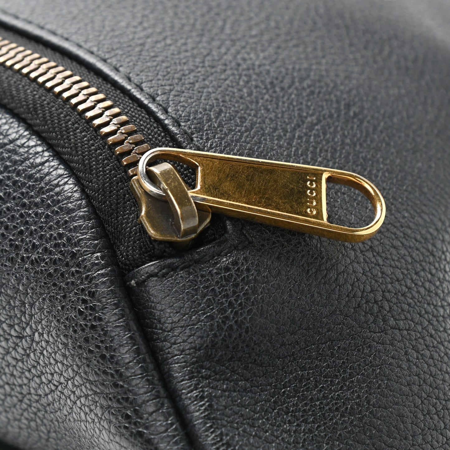 Grained Calfskin Logo Belt Bag Black