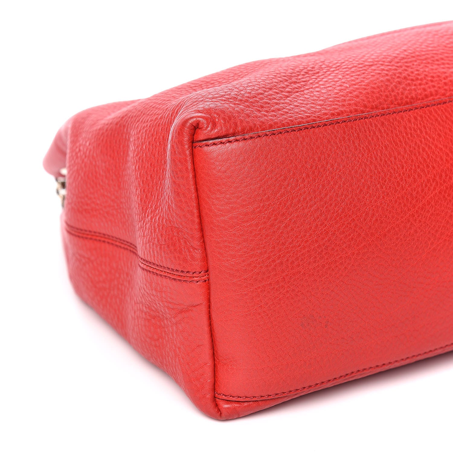Gucci Pebbled Calfskin Medium Soho Chain Shoulder Bag Tabasco Red 5 of 9