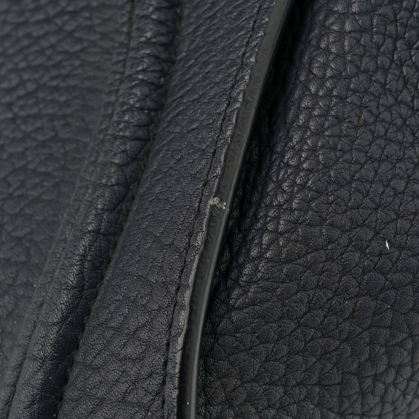 Grained Calfskin Medium Phantom Luggage Deepsea