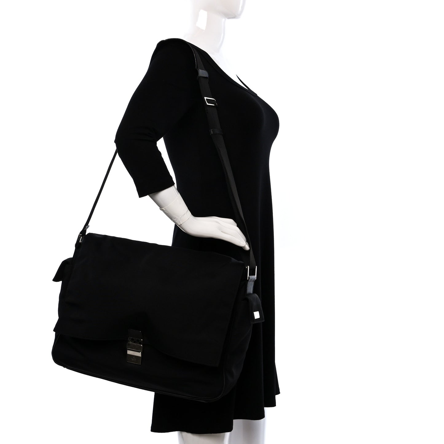 Nylon Flap Messenger Bag Black