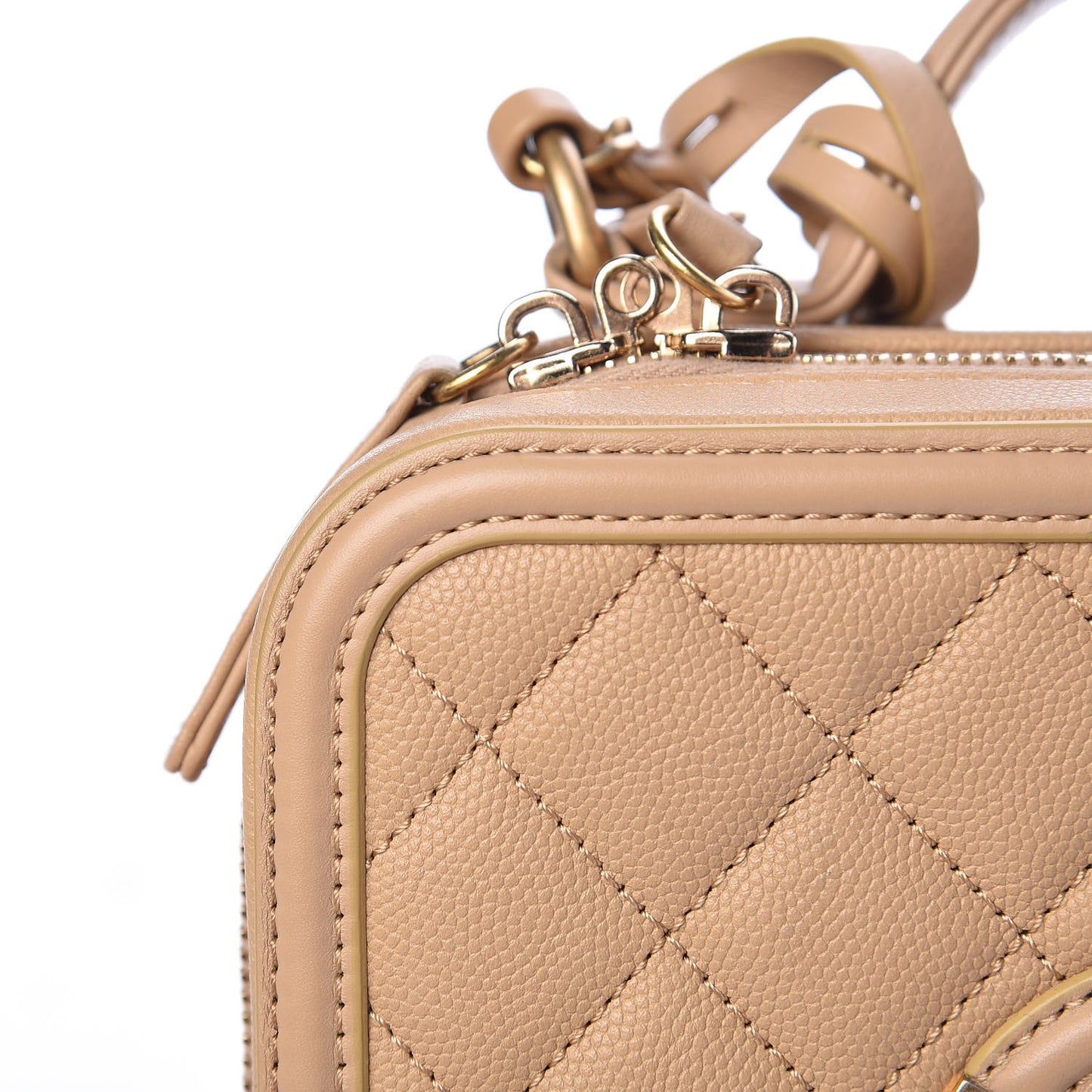 Caviar Quilted Medium CC Filigree Vanity Case Beige