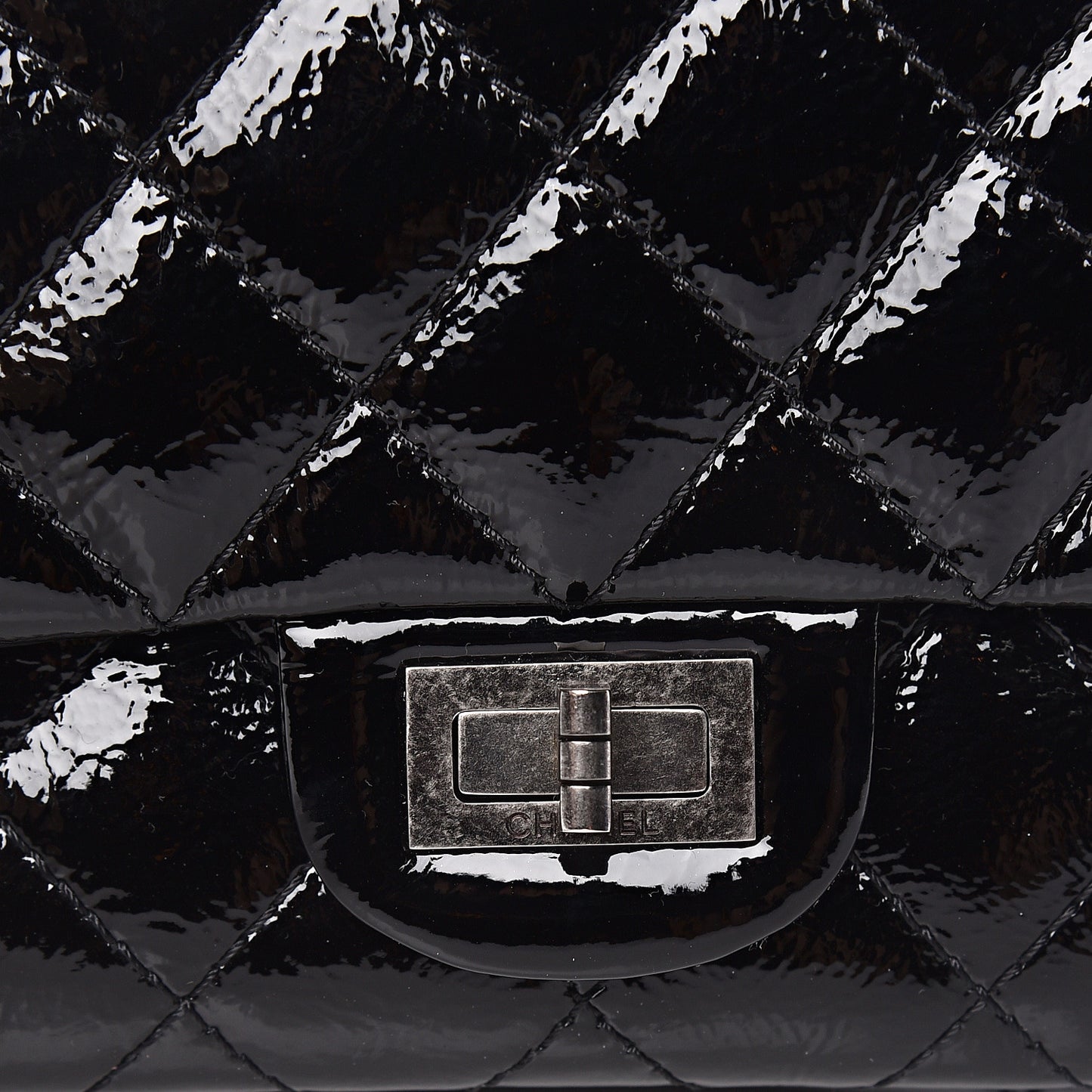 Distressed Patent Quilted 2.55 Reissue 226 Flap Black