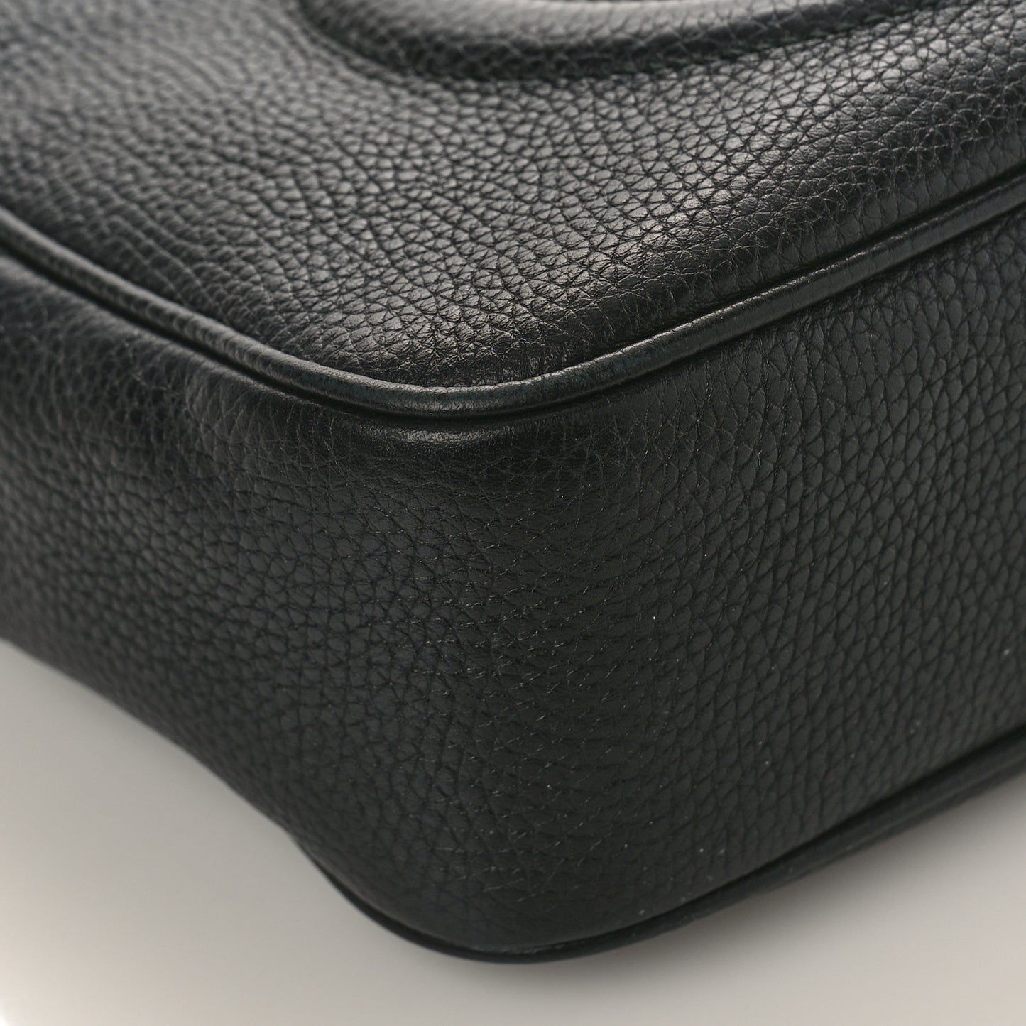 Pebbled Calfskin Small Soho Disco Bag Black