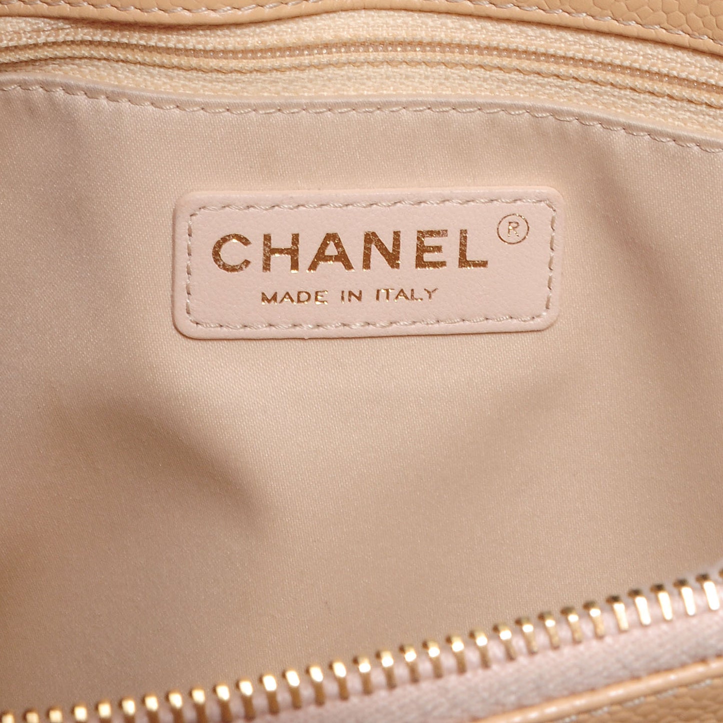 Caviar Grand Shopping Tote GST Beige Clair