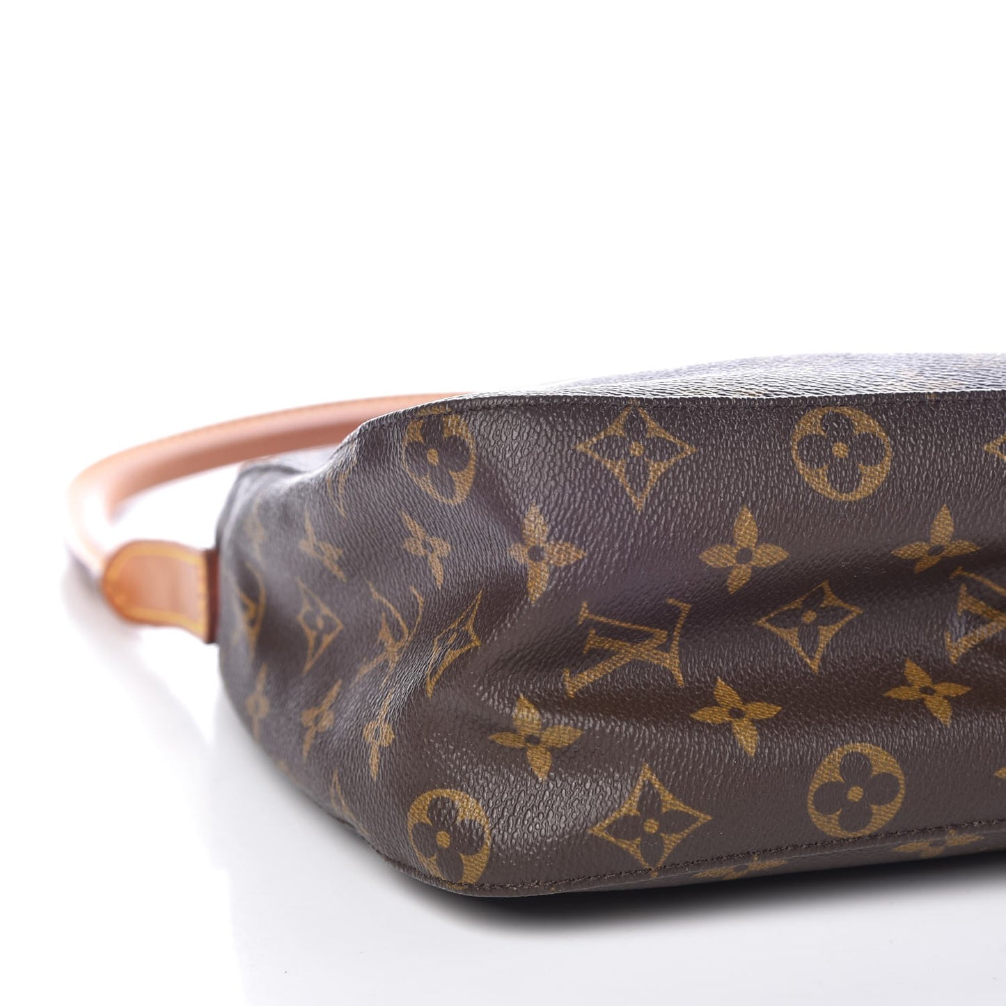 Monogram Looping MM