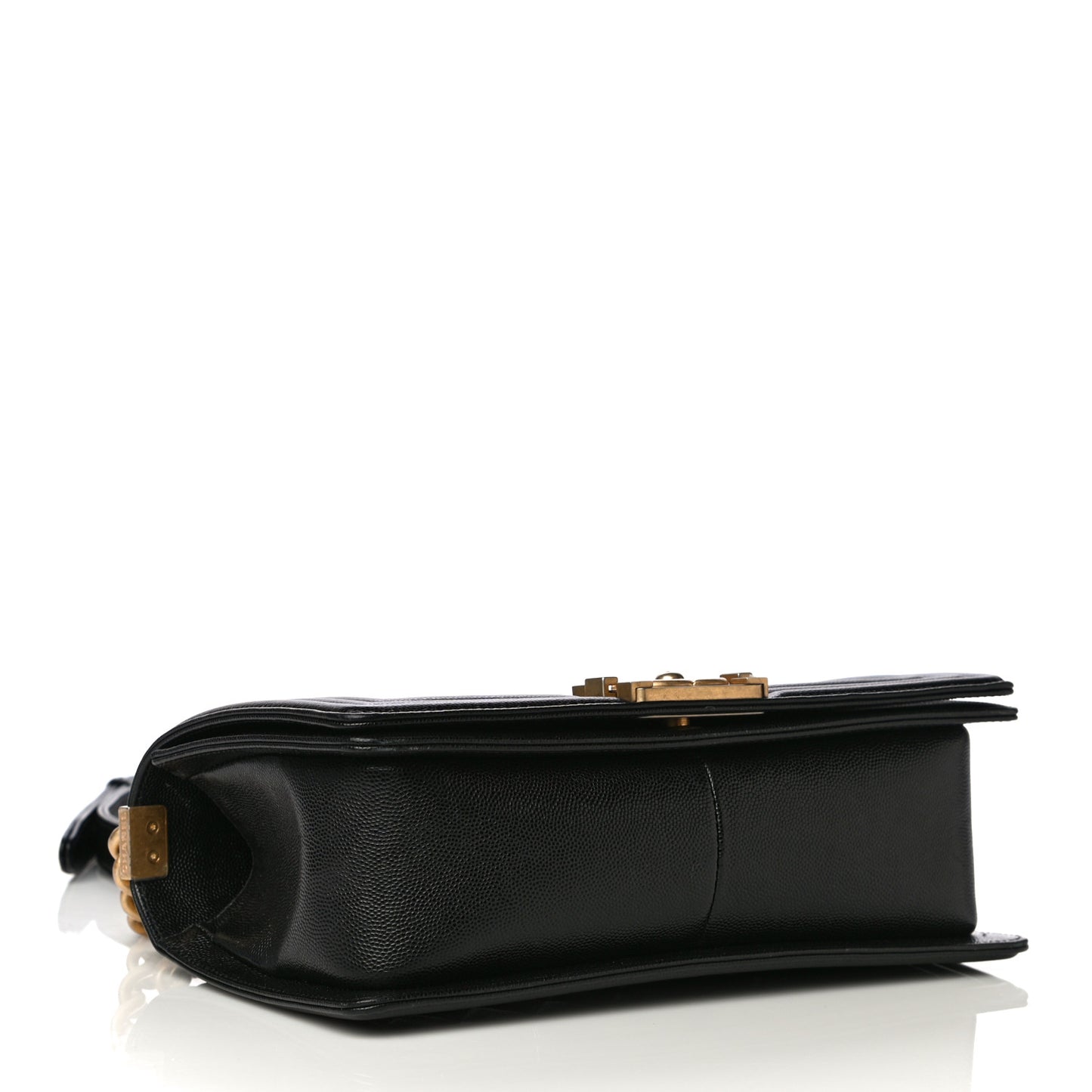 Caviar Quilted Medium Boy Flap Black