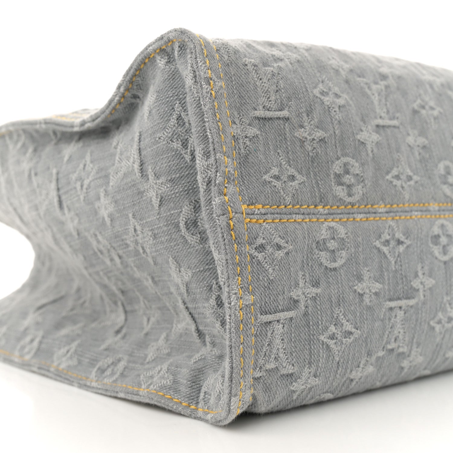 Louis Vuitton Monogram Denim Onthego MM Washed Gray 8 of 10