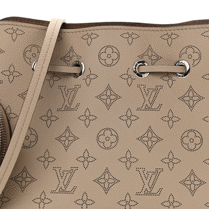 Louis Vuitton Mahina Bella Galet 7 of 10