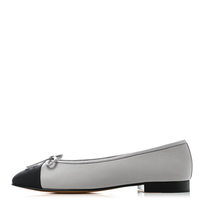 Chanel Lambskin Grosgrain Cap Toe CC Ballerina Flats 38.5 Grey Black 1 of 4