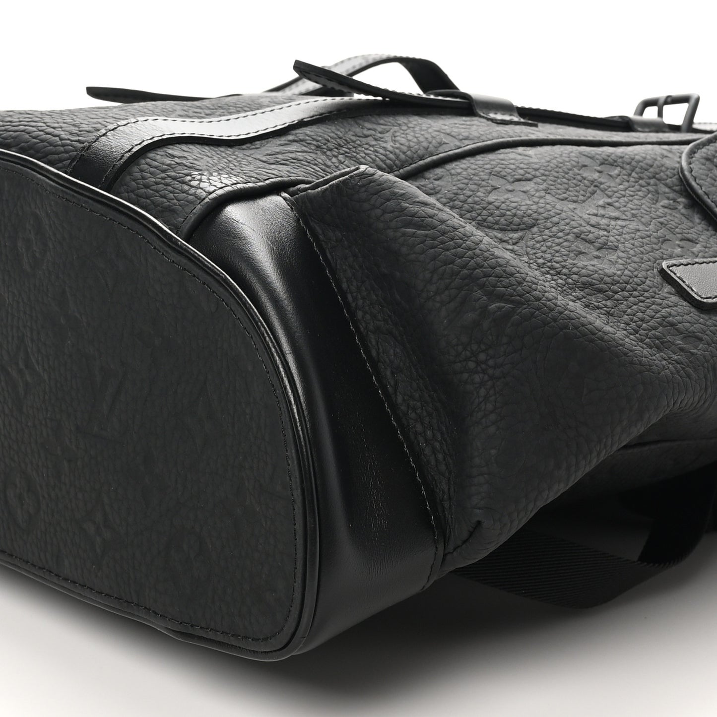 Taurillon Monogram Christopher MM Backpack Black