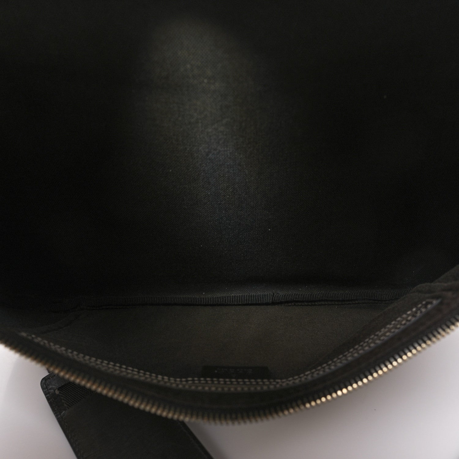 Gucci GG Supreme Monogram Belt Bag Dark Brown 5 of 10