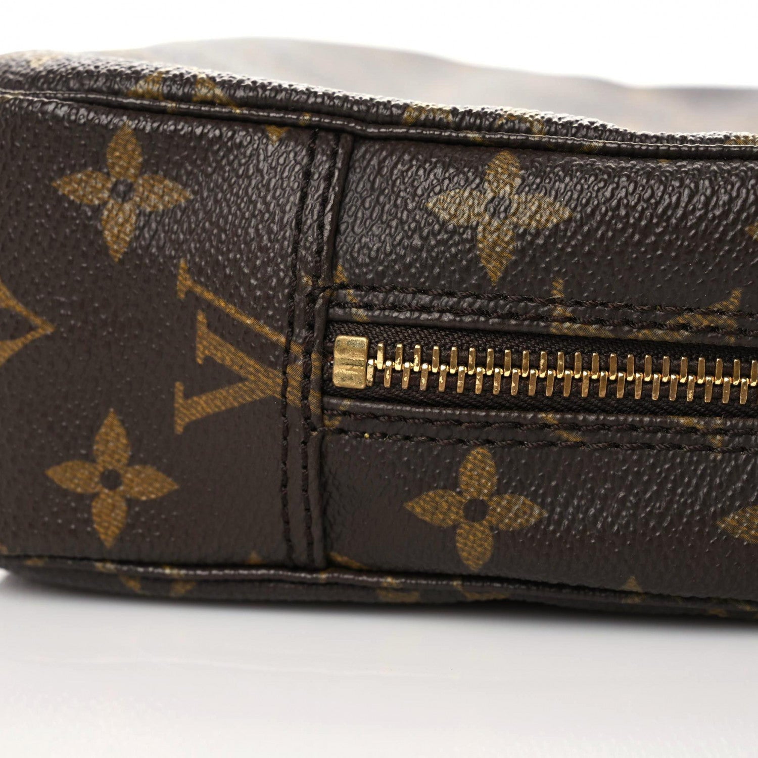 Louis Vuitton Monogram Trousse Toilette 23 7 of 10