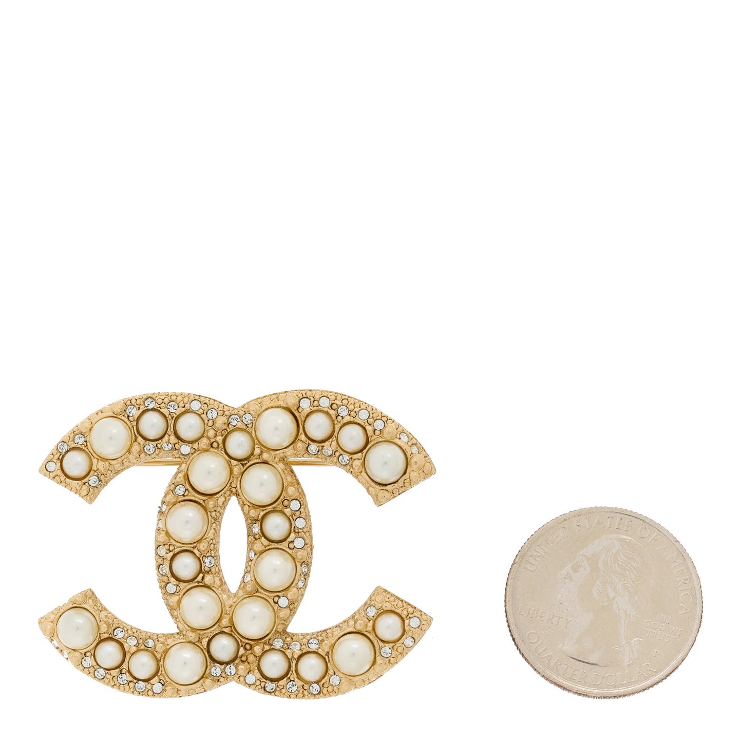 Metal Crystal Graduated Pearl CC Brooch Gold