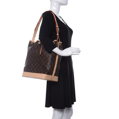 Louis Vuitton Monogram Noe 2 of 12