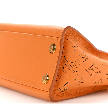 Louis Vuitton Mahina On My Side PM Summer Gold 9 of 9