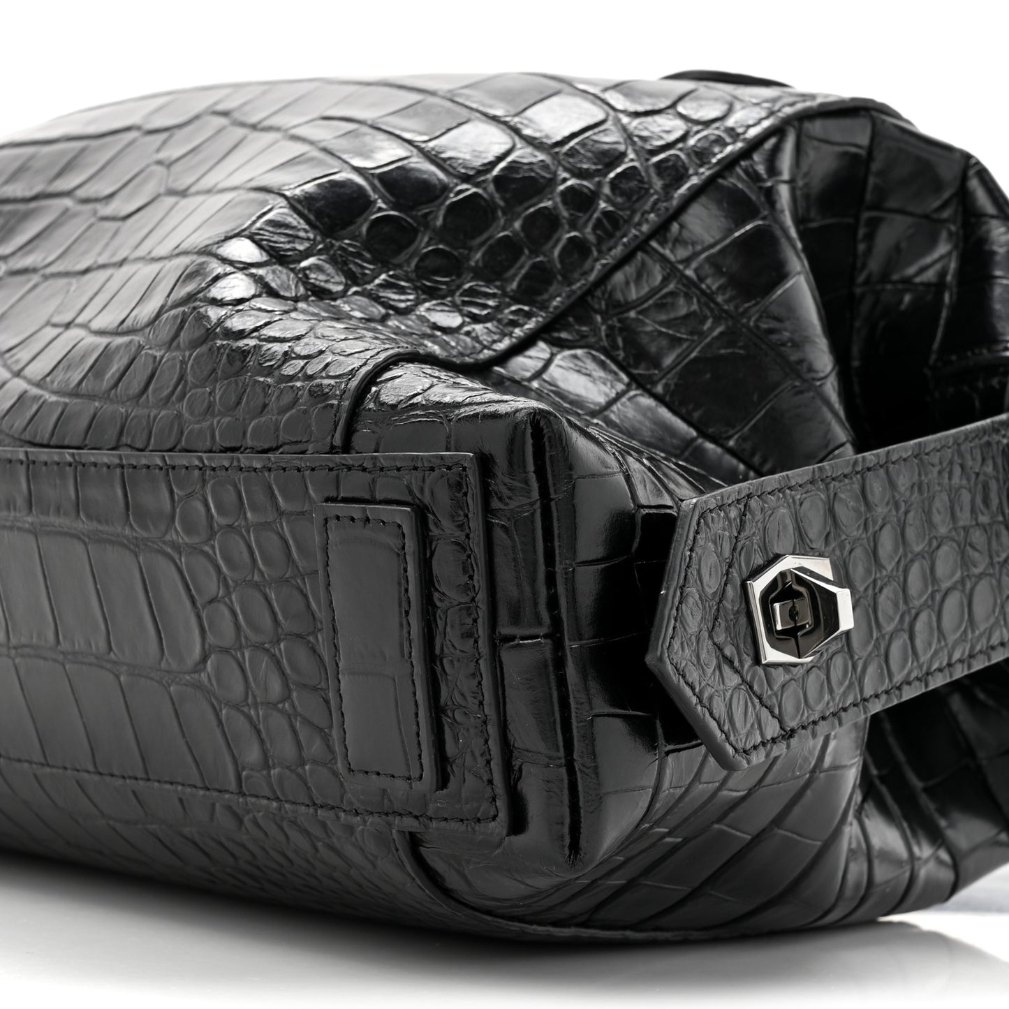 Calfskin Crocodile Embossed Medium Soft Antigona Black