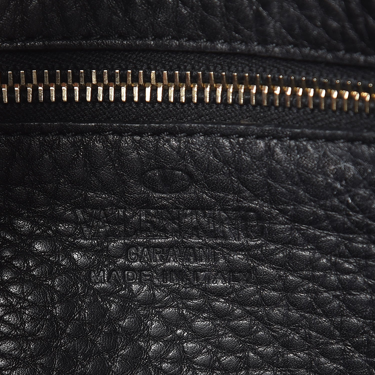 Valentino Garavani Grained Calfskin Small Rockstud Tote Black 6 of 13