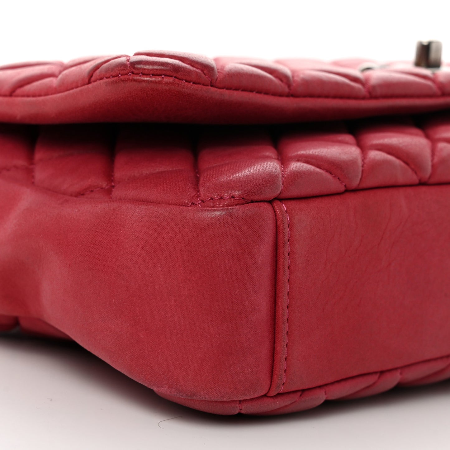 Iridescent Calfskin Small New Bubble Quilt Flap Fuchsia