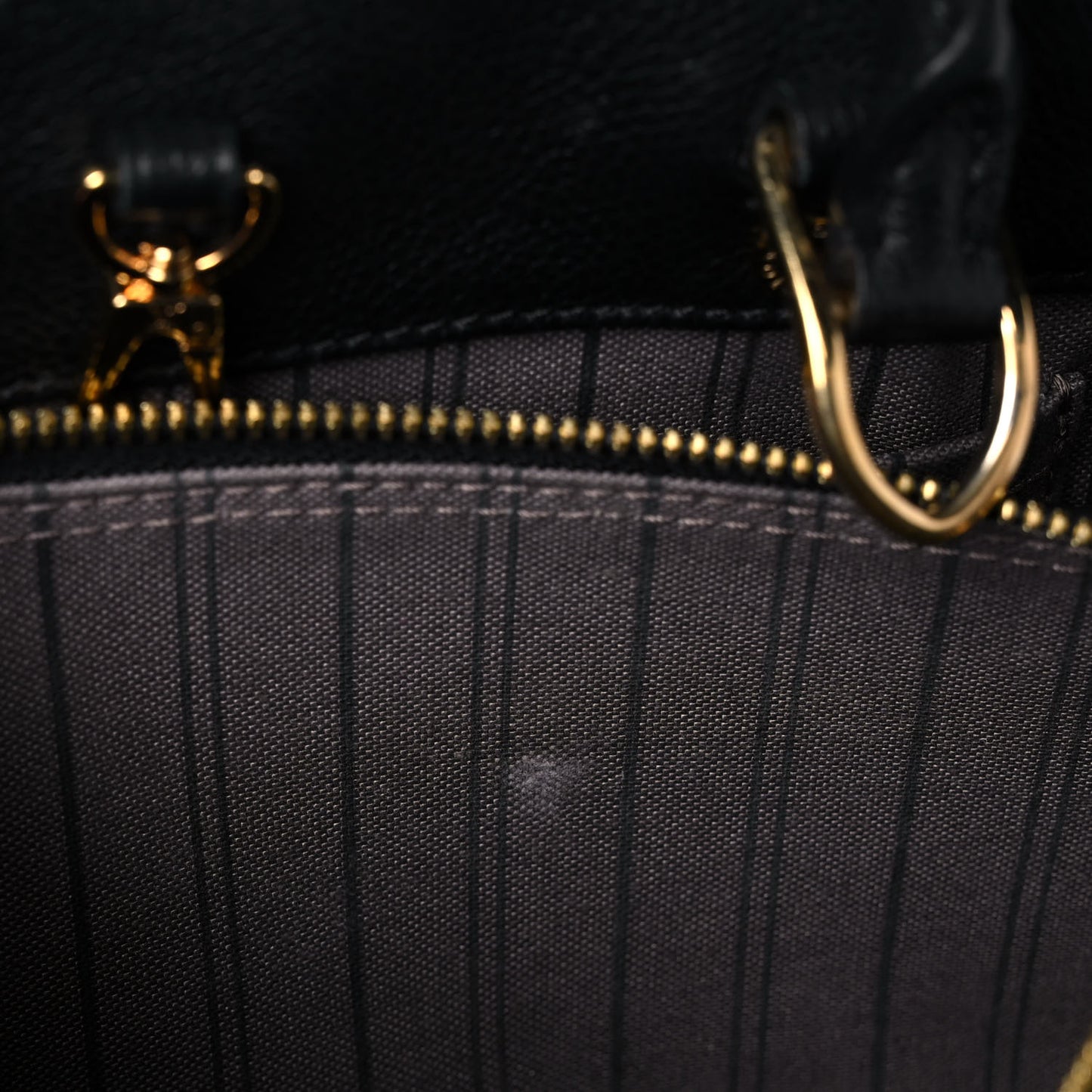 Empreinte Montaigne BB Black