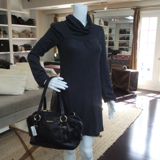 Vitello Daino Shoulder Bag Black