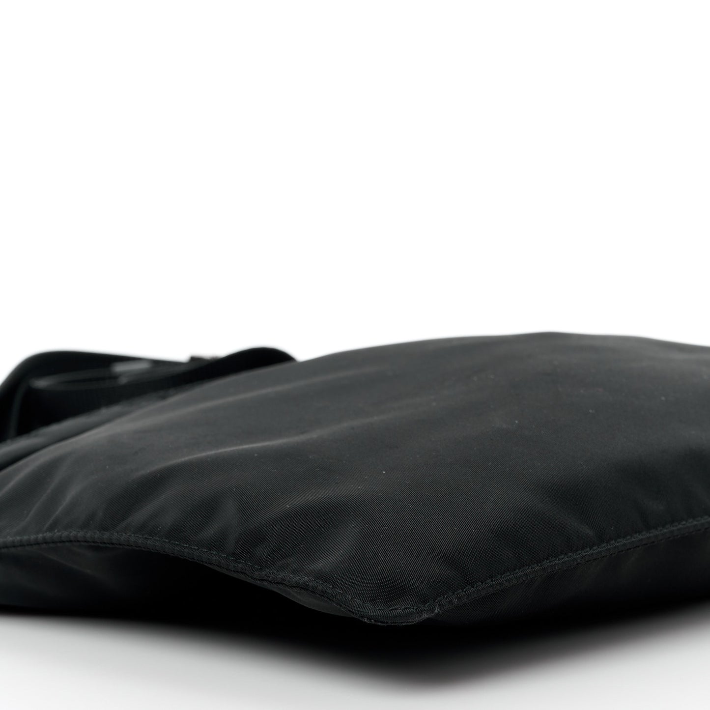 Nylon Vela Flat Messenger Bag Black