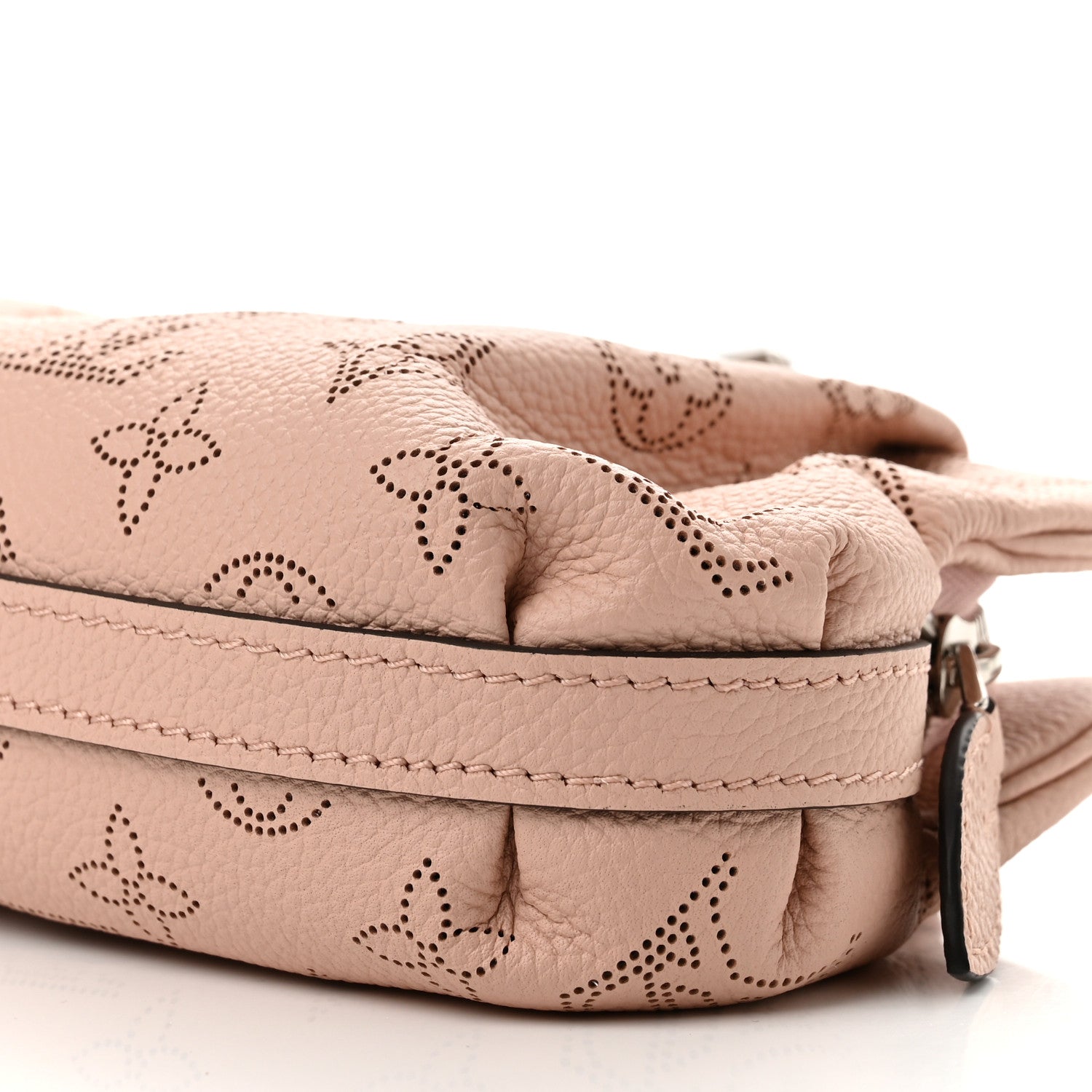 Louis Vuitton Mahina Scala Mini Pouch Magnolia 8 of 9