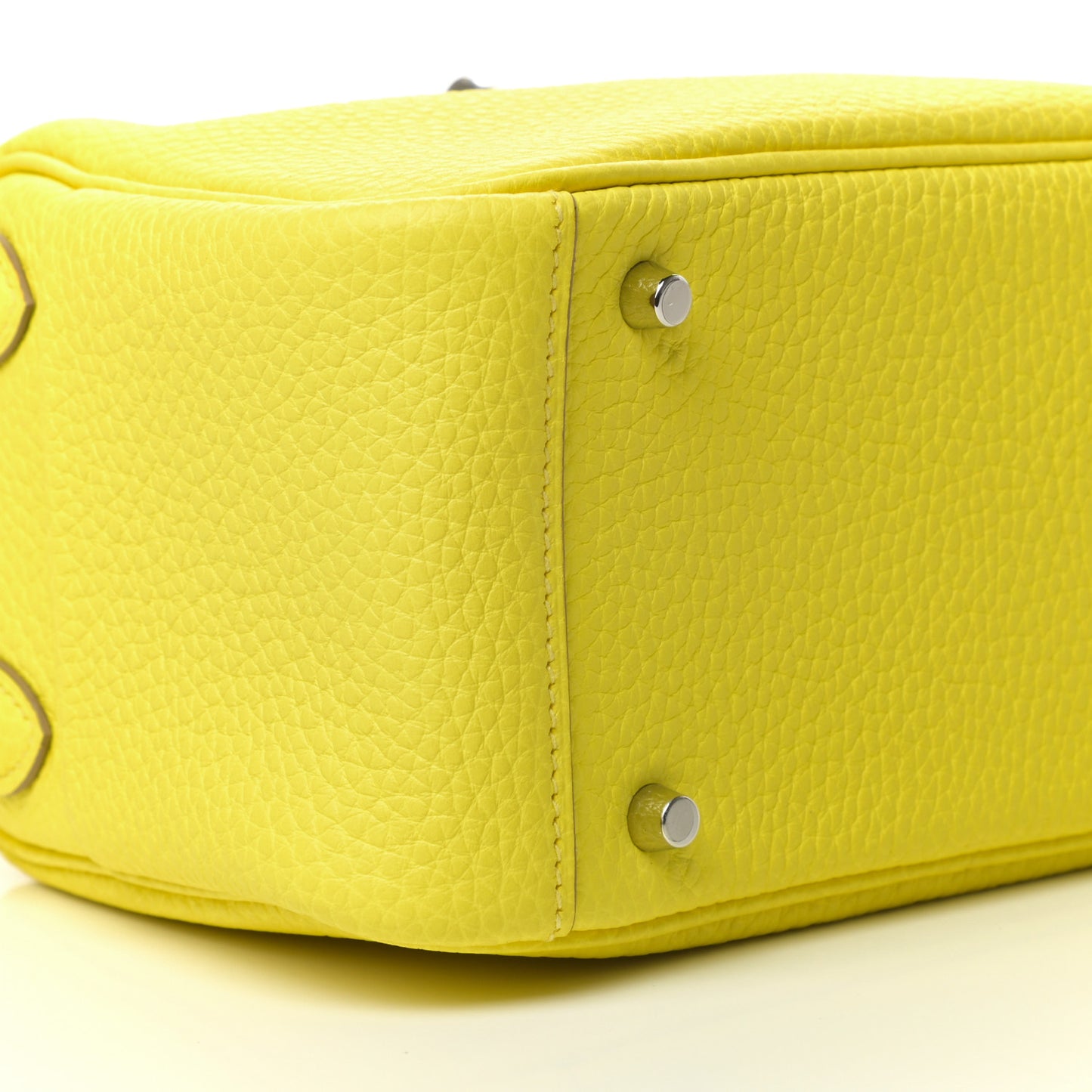 Taurillon Clemence Mini Lindy 20 Lime
