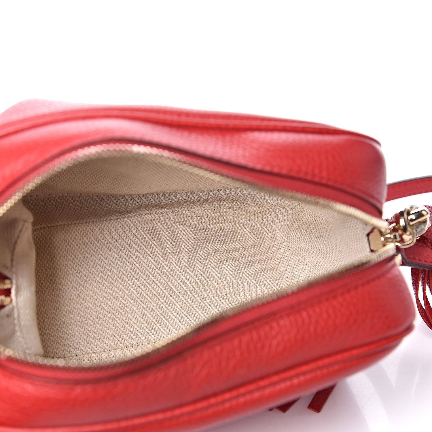 Gucci Pebbled Calfskin Small Soho Disco Bag Tabasco Red 5 of 10