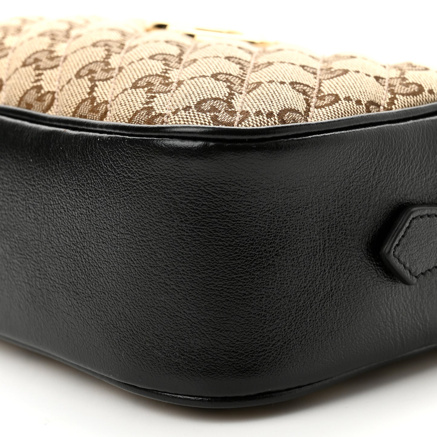 Monogram Matelasse Diagonal Small GG Marmont Chain Shoulder Bag Beige Black