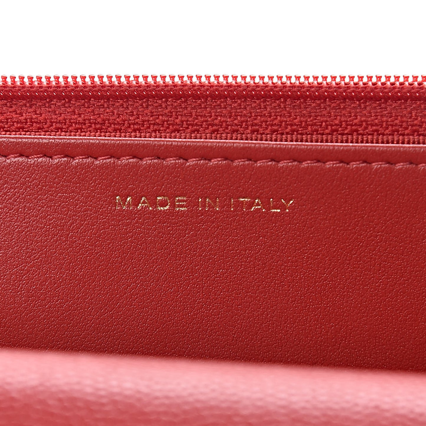 Caviar Quilted Wallet on Chain WOC Red