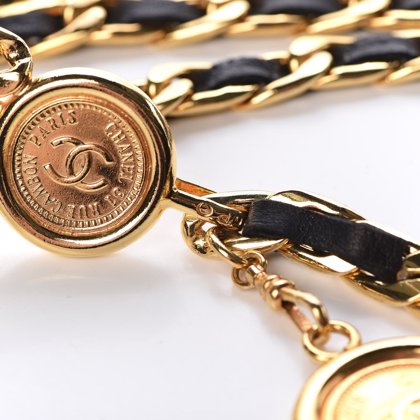 Lambskin Triple Chain Link CC Belt Gold