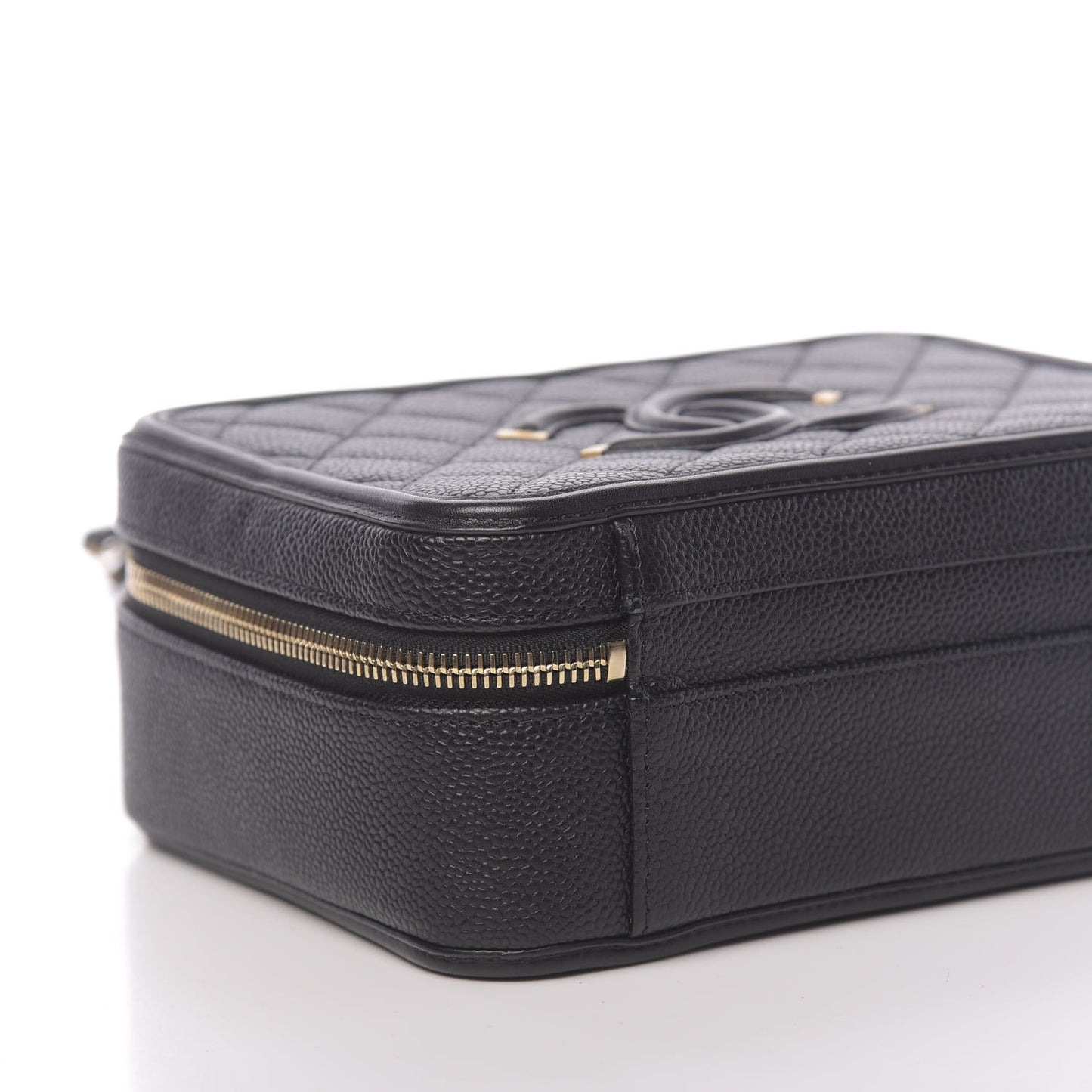 Caviar Quilted Medium CC Filigree Vanity Case Black