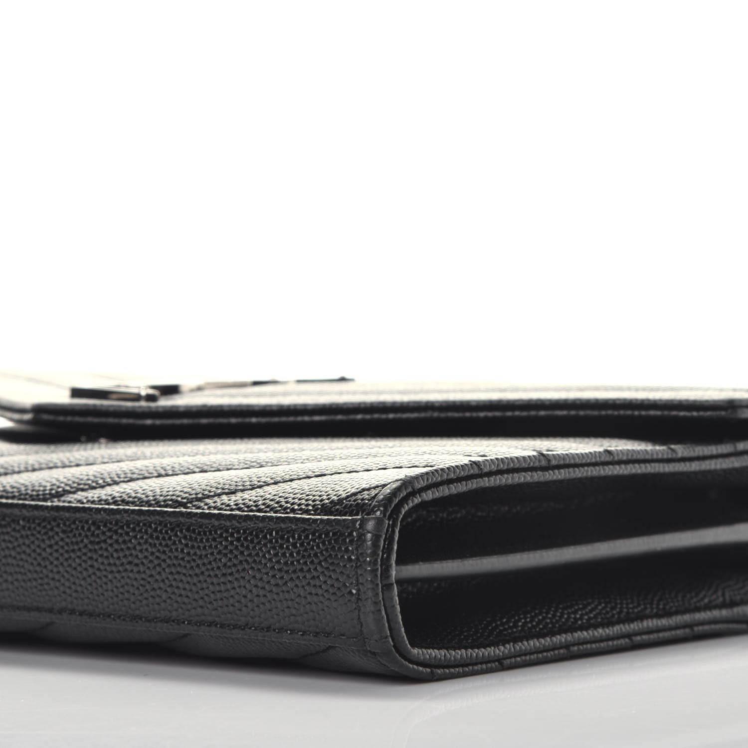 Saint Laurent Grain De Poudre Matelasse Chevron Monogram Chain Wallet Black 8 of 9
