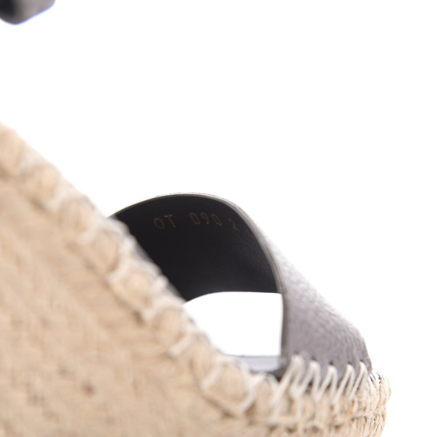 Metallic Grained Calfskin Rockstud Ankle Strap Espadrille 15/105mm Wedge Sandals 41 Rutenio Natural