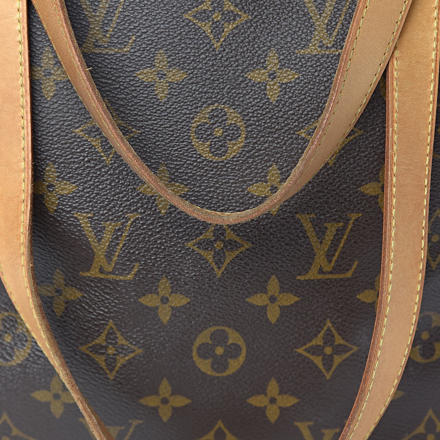 Louis Vuitton Monogram Cabas Mezzo 13 of 16