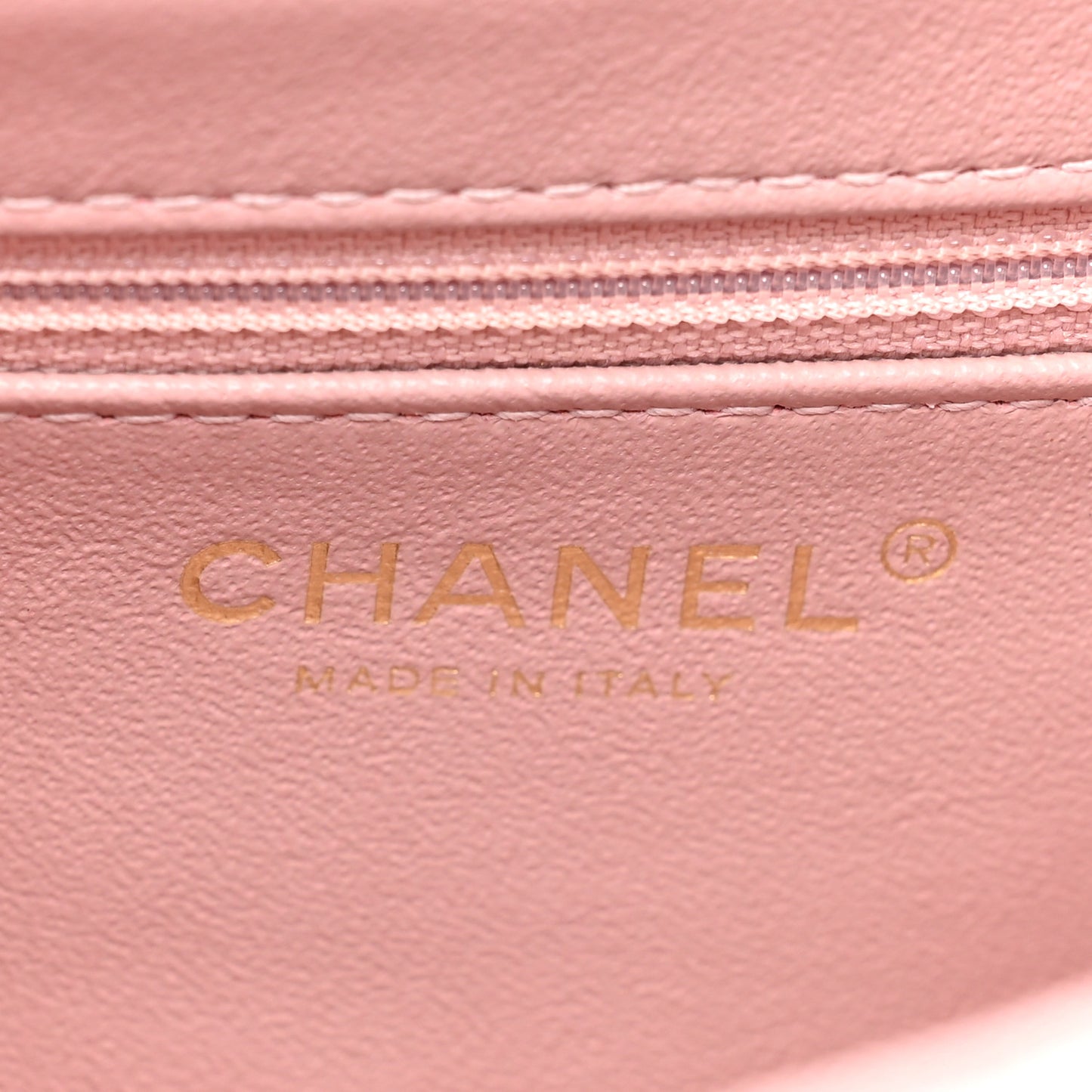 Caviar Quilted Medium Business Affinity Flap Light Pink