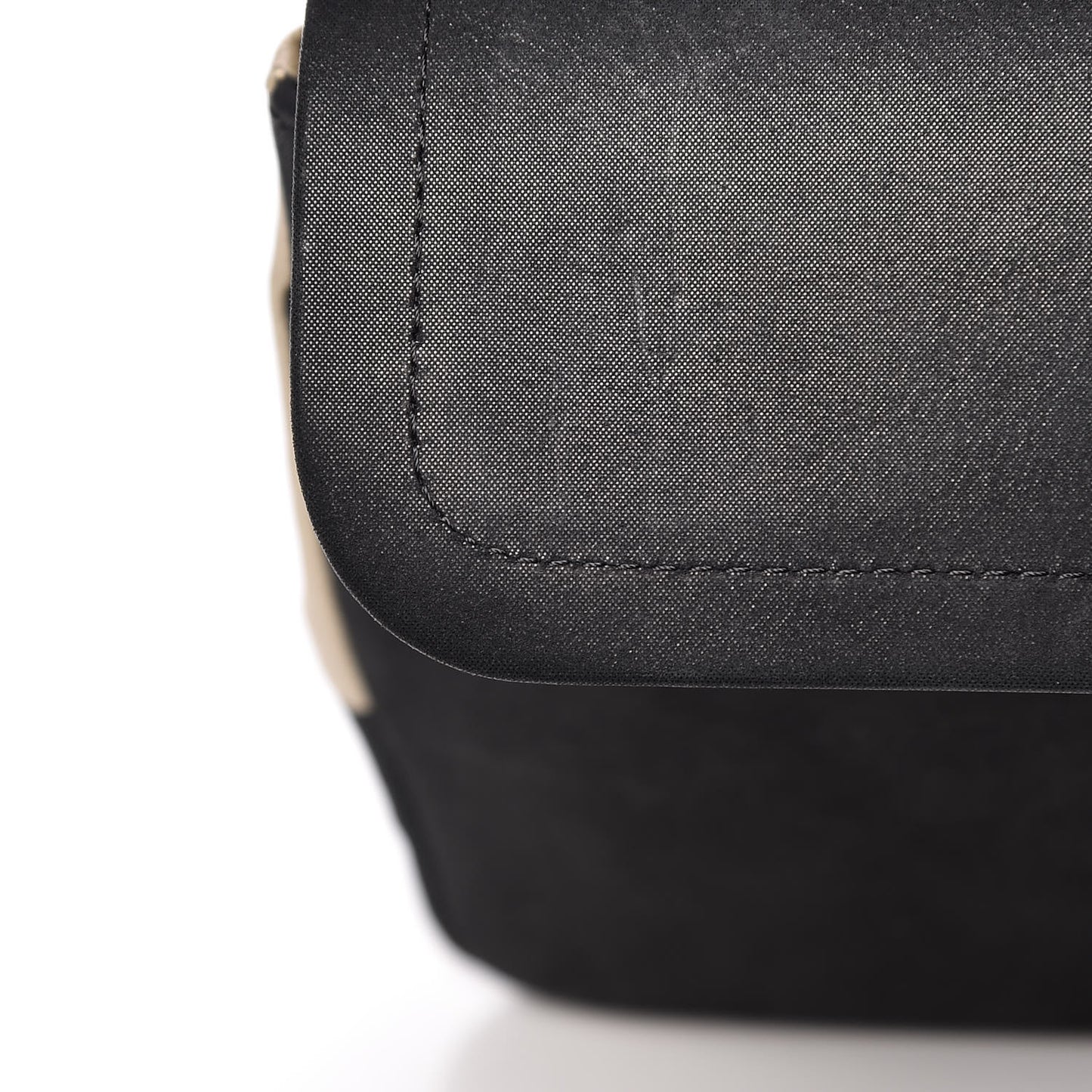 Caviar Iridescent Calfskin Duo Medium Double Flap Light Gold Black